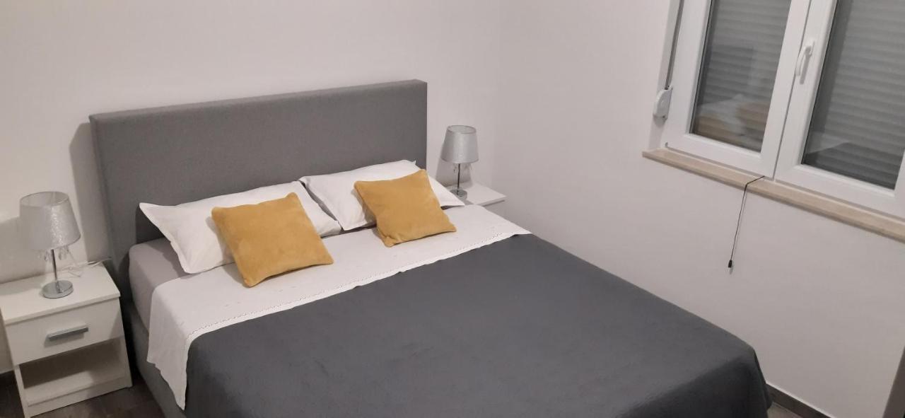 Apartmani Antea Starigrad Paklenica Exteriér fotografie